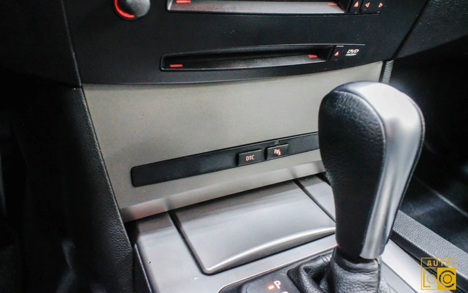 BMW Seria 5 cena 18888 przebieg: 297000, rok produkcji 2005 z Różan małe 407